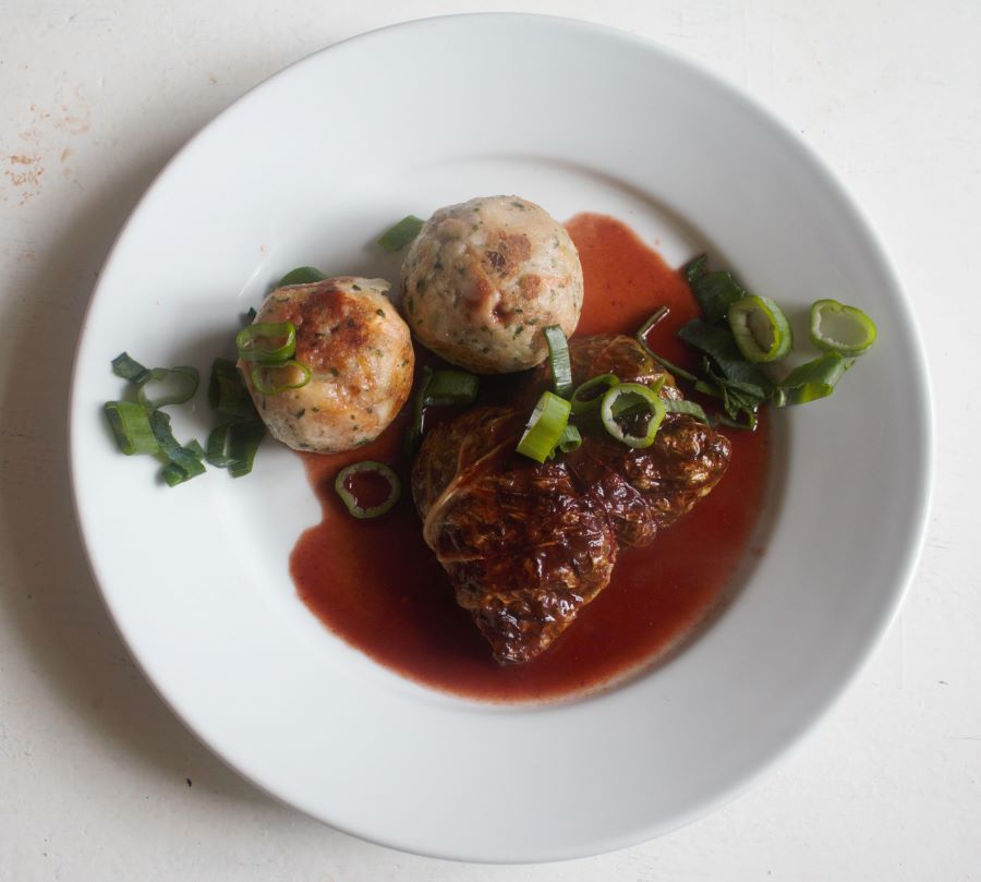 Knödel aus alten Brötchen